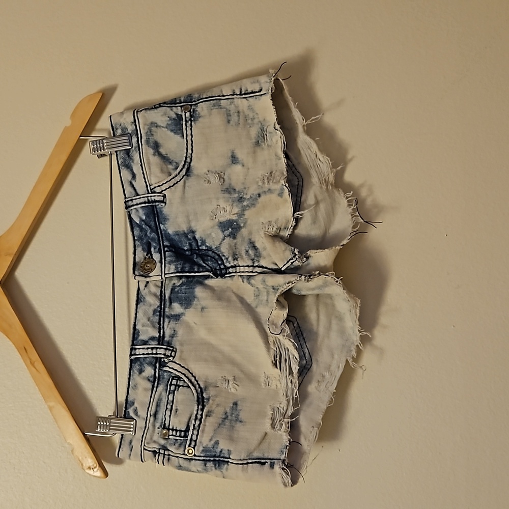 Bleach wash Jean shorts size 5